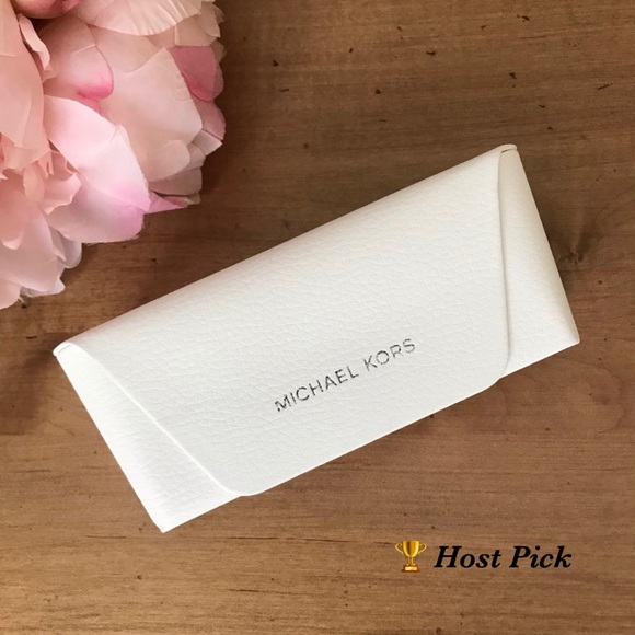 Michael Kors Other - New Michael Kors Cream Eyeglass Case